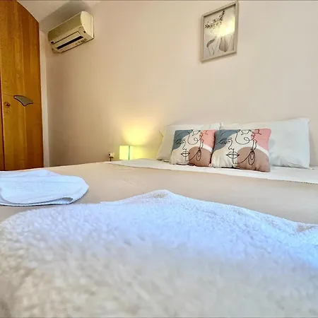 Апартаменты Golden - Menada Солнечный берег