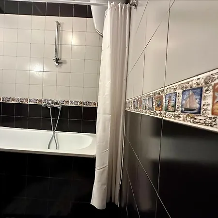 Апартаменты Golden - Menada