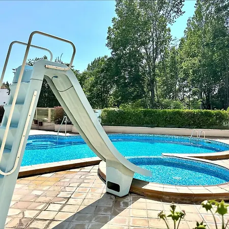 Apartament Golden - Menada *